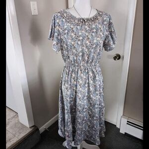 Shein floral dress M